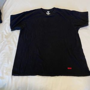 Men’s supreme Hanes t shirt